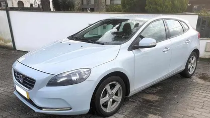 Usado Volvo V40 115 HP (84 kW) 2013