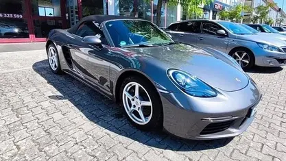 Cinzento Usado 2019 Porsche Boxster Cabrios | € 64.900