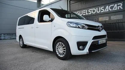 Branco Usado 2022 Toyota Proace Monovolume | € 25.000 (Super Preço)