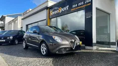 Cinzento Usado 2018 Alfa Romeo MiTo Citadino | € 12.250 (Preço justo)