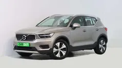 Cinzento Usado 2021 Volvo XC40 SUV | € 31.650 (Preço justo)