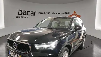 Usado 2019 Volvo XC40 Momentum SUV | € 25.599 (Preço justo)
