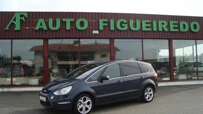 Antracite Usado 2013 Ford S-MAX S Monovolume | € 14.900 (Preço justo)