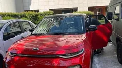 Vermelho Usado 2021 Kia Soul EV SUV | € 18.500 (Bom preço)