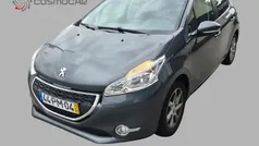 Cinza Usado 2015 Peugeot 208 Citadino | € 8.700 (Preço justo)