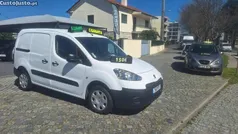 Branco Usado 2014 Peugeot Partner Monovolume | € 9.990 (Preço justo)