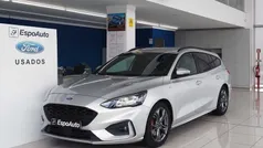 Cinzento Usado 2018 Ford Focus ST-Line Carrinha | € 16.750 (Preço justo)