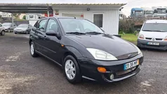 Preto Usado 1998 Ford Focus Ambiente | € 1.990 (Bom preço)