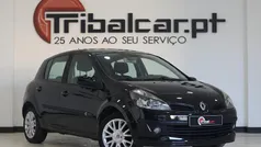 Preto Usado 2010 Renault Clio II Dynamique | € 6.750 (Preço justo)