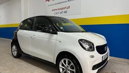 Branco Usado 2016 Smart ForFour Citadino | € 9.999 (Preço justo)