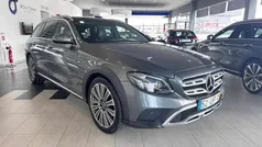 Cinzento Usado 2018 Mercedes E220 Sedan | € 39.500 (Caro)
