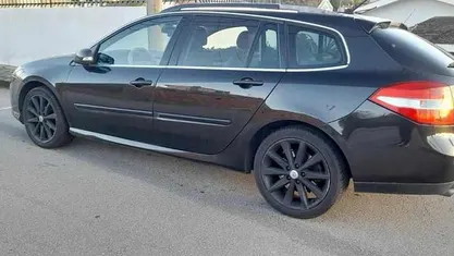 Usado Renault Laguna III 173 HP (127 kW) 2008 Preto Carrinha