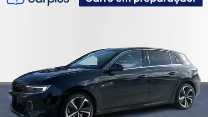 Usado Opel Astra Edition 180 HP (132 kW) 2022