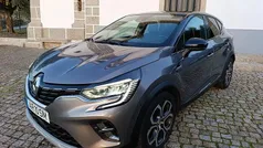 Usado 2022 Renault Captur SUV | € 16.750 (Preço justo)