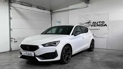 Branco Usado 2021 Cupra Leon Citadino | € 25.490 (Preço justo)