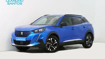 Azul Usado 2023 Peugeot e-2008 SUV | € 21.500 (Preço justo)