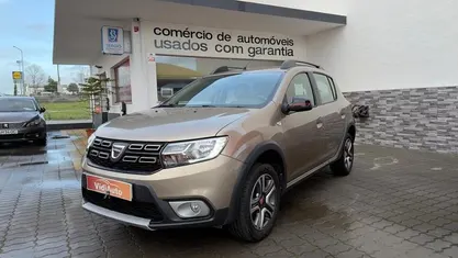 Usado Dacia Sandero Stepway 90 HP (66 kW) 2019