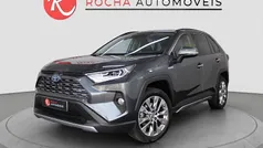 Cinza Usado 2022 Toyota RAV4 Hybrid SUV | € 35.990 (Preço justo)
