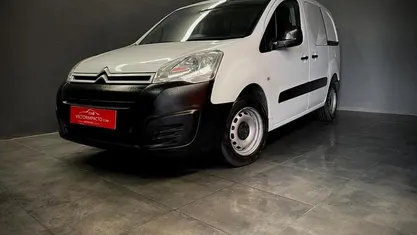 Usado 2017 Citroën Berlingo Monovolume | € 7.996 (Bom preço)