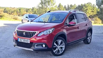 Vermelho Usado 2016 Peugeot 2008 SUV | € 8.900 (Bom preço)
