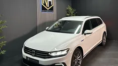 Branco Usado 2020 VW Passat GTE Sedan | € 22.500 (Preço justo)