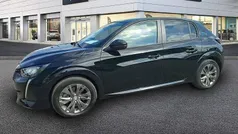 Preto Usado 2022 Peugeot e-208 Active Citadino | € 17.490 (Preço justo)