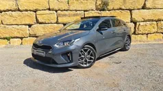 Cinzento Usado 2019 Kia ProCeed GT-Line Citadino | € 23.950 (Preço justo)