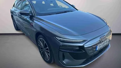 Cinzento Usado 2025 Audi A6 e-tron Performance Carrinha | € 59.990 (Preço justo)