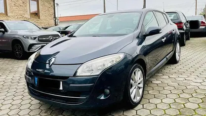 Preto Usado 2010 Renault Mégane III Dynamique | € 7.490 (Preço justo)