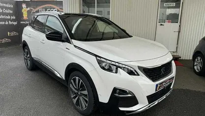 Branco Usado 2020 Peugeot 3008 | € 23.300 (Preço justo)