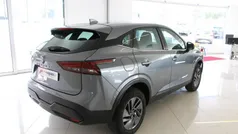 Cinzento Usado 2023 Nissan Qashqai Acenta SUV | € 28.500 (Preço justo)