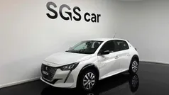 Usado 2023 Peugeot e-208 Allure Citadino | € 19.800 (Preço justo)