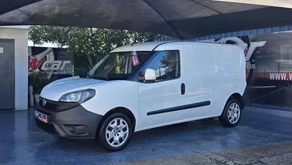 Branco Usado 2018 Fiat Doblò Monovolume | € 11.950 (Preço justo)