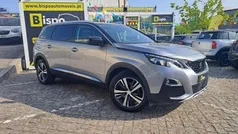 Cinzento Usado 2019 Peugeot 5008 Allure Monovolume | € 22.997 (Preço justo)