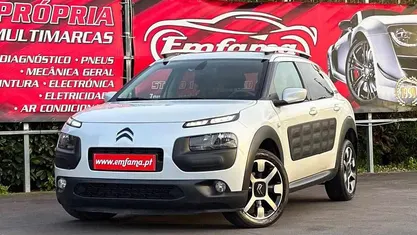 Usado Citroën C4 Cactus 100 HP (73 kW) 2016 Branco Citadino