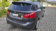 Cinzento Usado 2020 BMW 225 Monovolume | € 22.850 (Preço justo)