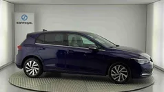 Azul Usado 2022 VW Golf VIII Citadino | € 29.490 (Preço justo)