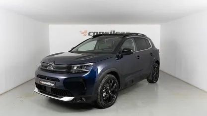 Azul escuro Usado 2024 Citroën C5 Aircross Shine SUV | € 28.990 (Bom preço)