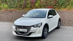 Branco Usado 2020 Peugeot e-208 Active Citadino | € 14.900 (Preço justo)