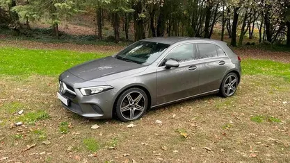 Cinzento Usado 2019 Mercedes A180 | € 19.900 (Super Preço)