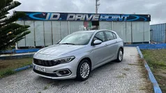 Cinza Usado 2022 Fiat Tipo City Life Sedan | € 16.900 (Preço justo)