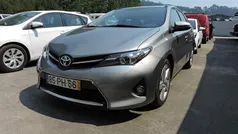 Cinza Usado 2014 Toyota Auris Comfort Carrinha | € 8.500 (Preço justo)