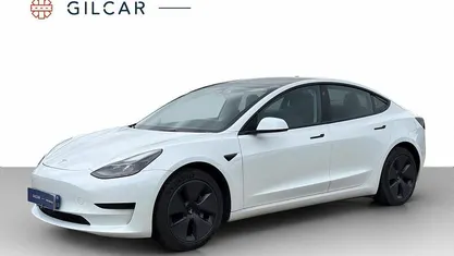Usado 2022 Tesla Model 3 Standard Range Sedan | € 26.990 (Preço justo)
