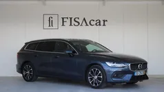 Azul Usado 2019 Volvo V60 Momentum Carrinha | € 28.900 (Preço justo)