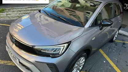 Usado Opel Crossland 110 HP (80 kW) 2022 Antracite SUV