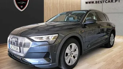 Usado Audi e-tron 300 kW (408 HP) 2020 Cinzento SUV