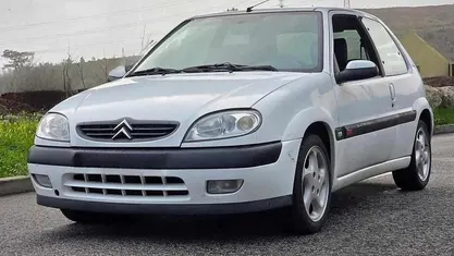 Branco Usado 2001 Citroën Saxo Citadino | € 7.999 (Bom preço)