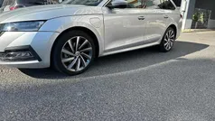Cinzento Usado 2024 Skoda Octavia Carrinha | € 28.500 (Super Preço)