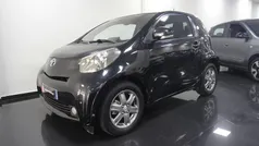 Preto Usado 2009 Toyota iQ Citadino | € 7.990 (Preço justo)