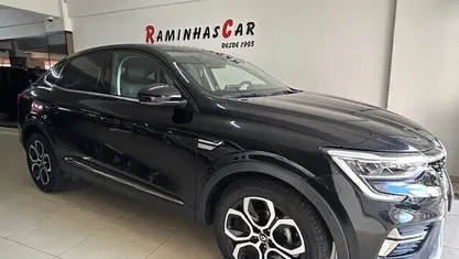 Preto Usado 2023 Renault Arkana Techno SUV | € 26.500 (Preço justo)